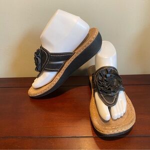 Women's Flower Sandals Cliff by White Mountain